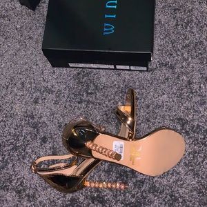 Women shoes 👠